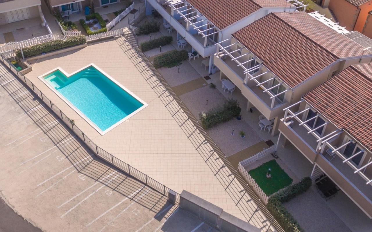 Appartamento Luigi Climatizzato Con Veranda Viddalba Buitenkant foto